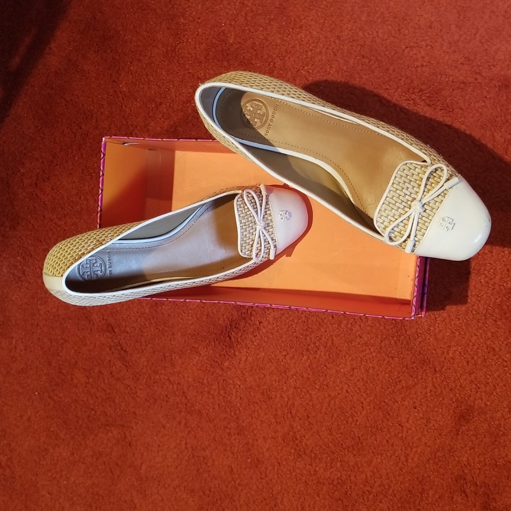 Tory Burch White Leather & Neutral Tweed Flats